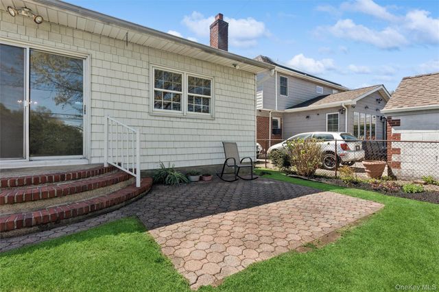 106 Aster Drive, New Hyde Park, NY 11040