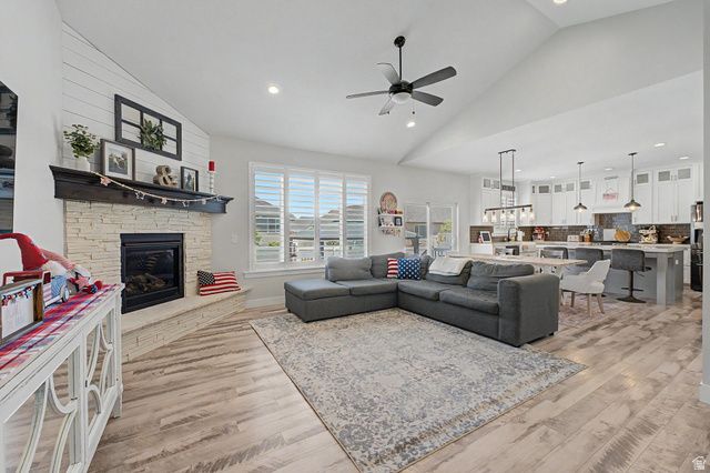 692 W BAXTER LN, Saratoga Springs, UT 84045