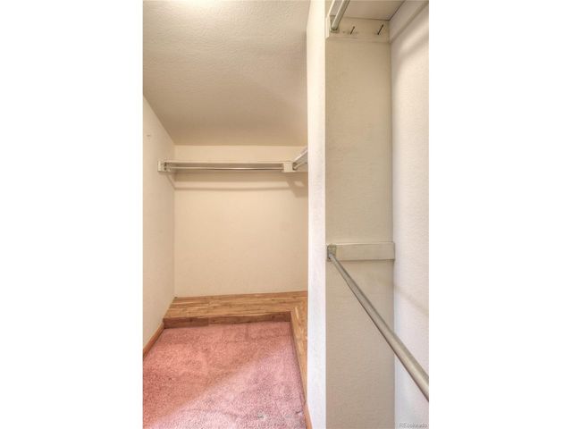 49 Buckthorn Dr, Littleton, CO 80127