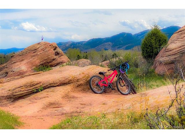 49 Buckthorn Dr, Littleton, CO 80127