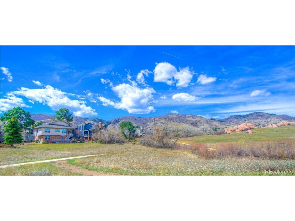 49 Buckthorn Dr, Littleton, CO 80127