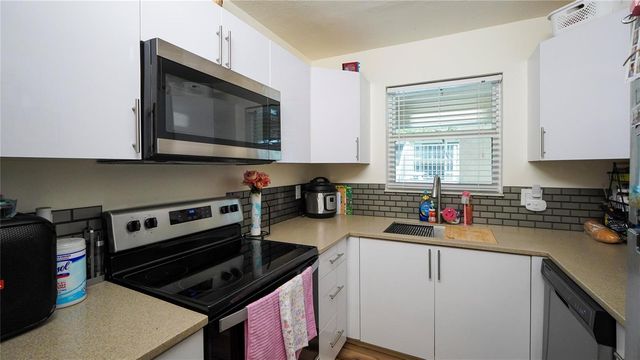5377 SW 40th Avenue 105, Dania Beach, FL 33314