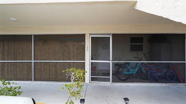 5377 SW 40th Avenue 105, Dania Beach, FL 33314