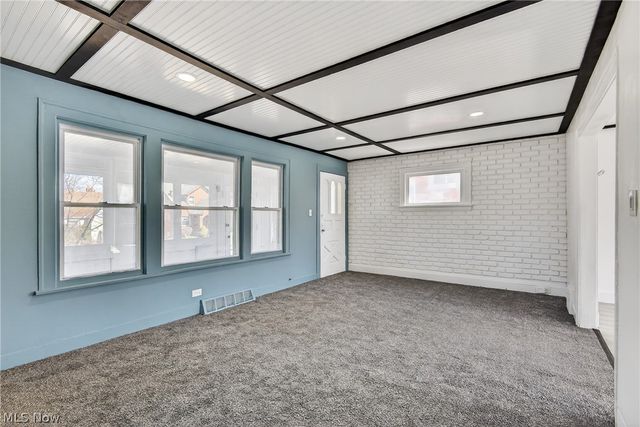 9602 Plymouth Avenue, Garfield Heights, OH 44125