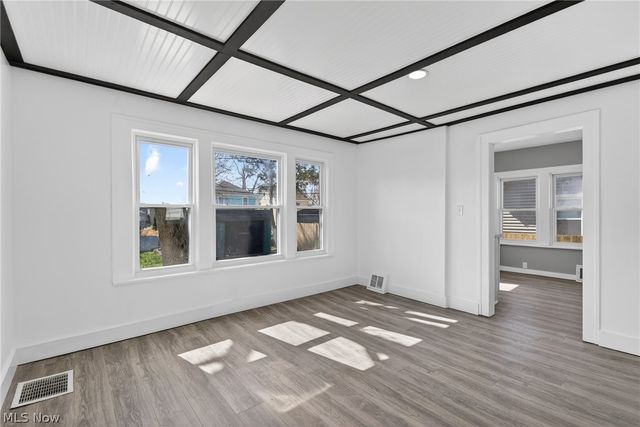 9602 Plymouth Avenue, Garfield Heights, OH 44125