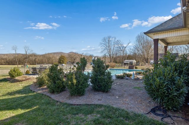 2309 Sparta Pike, Lebanon, TN 37090