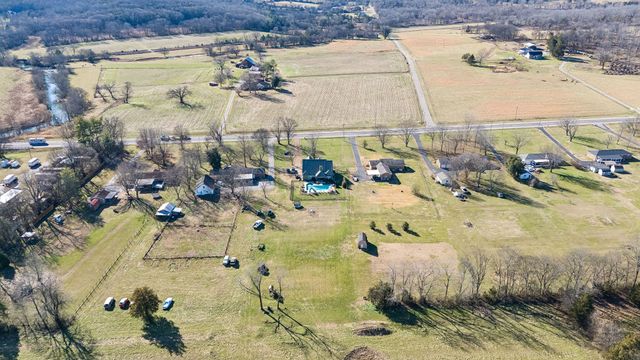 2309 Sparta Pike, Lebanon, TN 37090