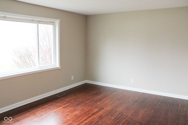 730 Brookhaven Drive, Seymour, IN 47274