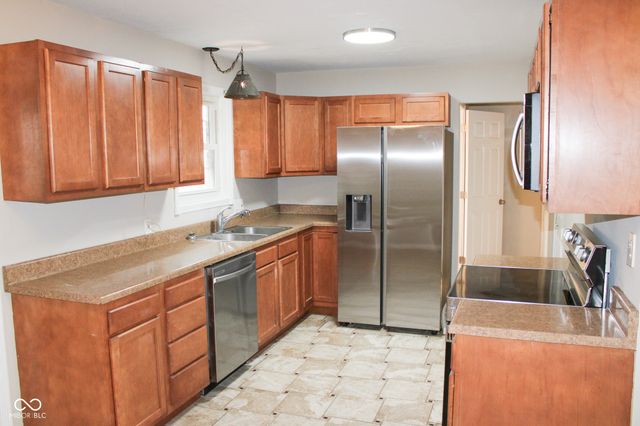 730 Brookhaven Drive, Seymour, IN 47274
