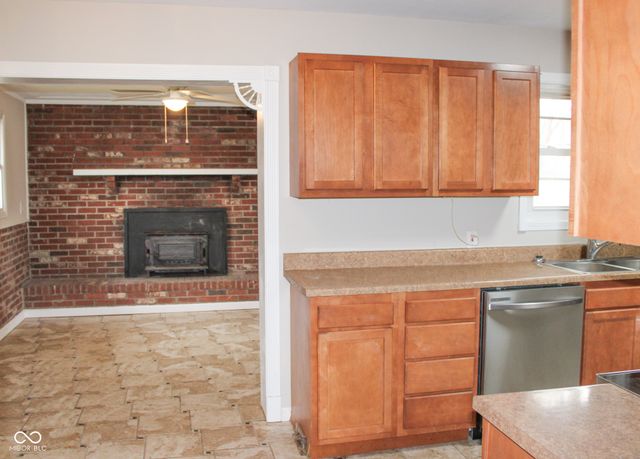 730 Brookhaven Drive, Seymour, IN 47274