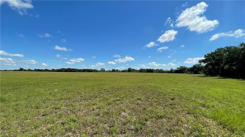 204 Highland Drive, Cameron, TX 76520 — photo 4