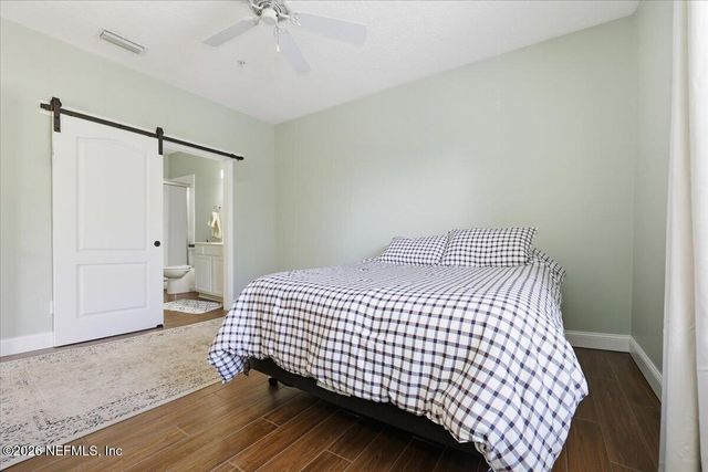 8601 BEACH Boulevard 206, Jacksonville, FL 32216