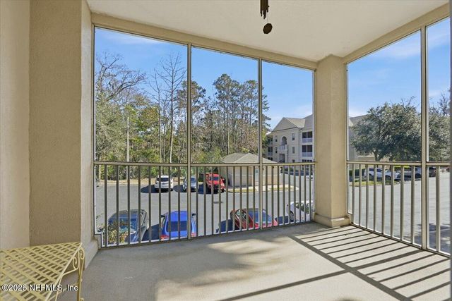 8601 BEACH Boulevard 206, Jacksonville, FL 32216