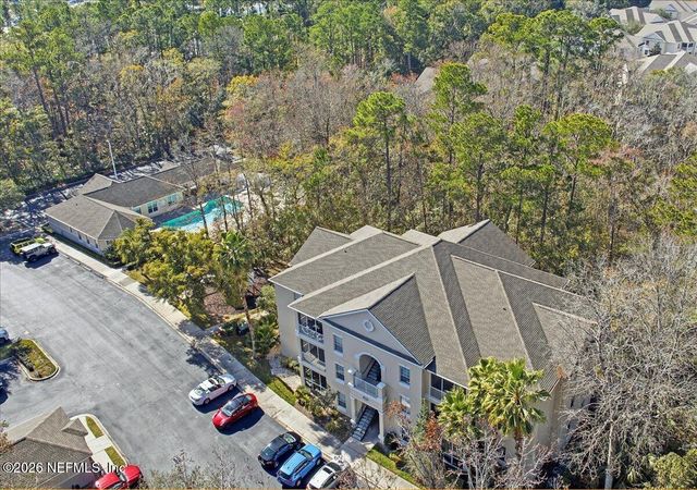 8601 BEACH Boulevard 206, Jacksonville, FL 32216