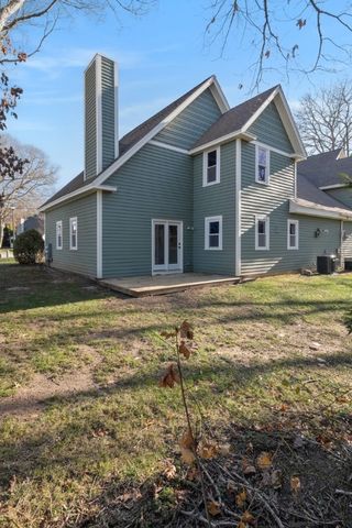 8 Seawinds Terrace, Westerly, RI 02891