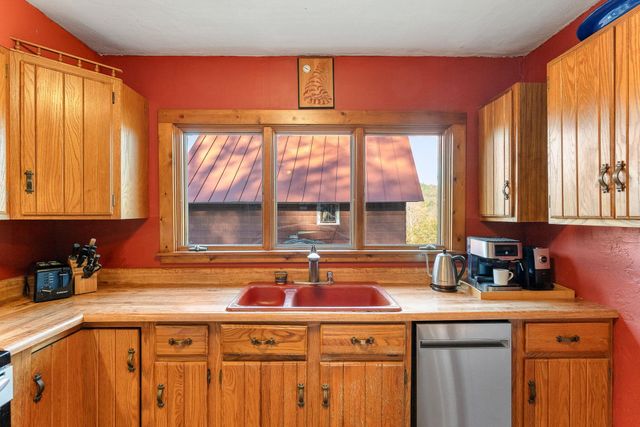 6 Hillhead Street, Montpelier, VT 05602