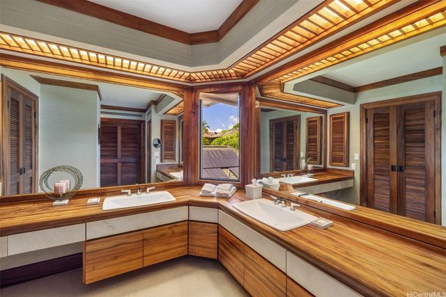 3165 Diamond Head Road 4, Honolulu, HI 96815