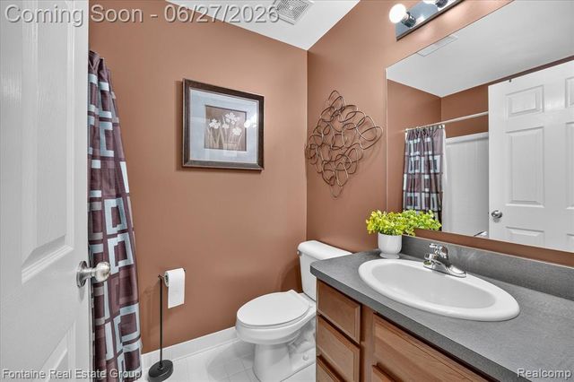 14203 Adri Circle, Walled Lake, MI 48390