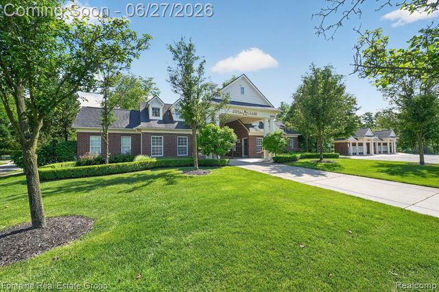 14203 Adri Circle, Walled Lake, MI 48390