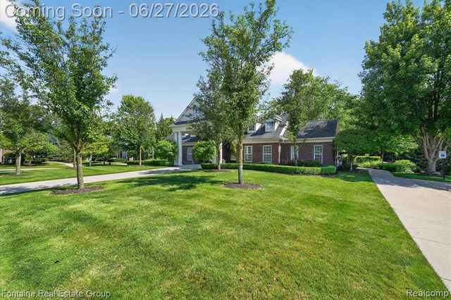 14203 Adri Circle, Walled Lake, MI 48390