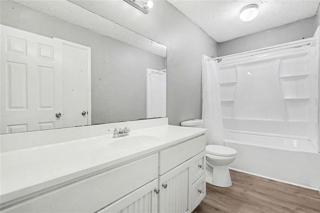 215 Lakeview Drive, Temple, GA 30179