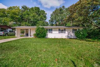 3270 Creighton Rd, Pensacola, FL 32504