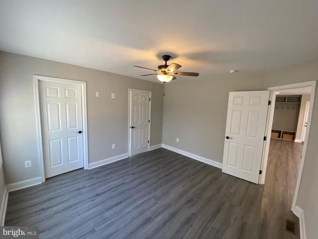 77 LAKEVIEW DR, Colonial Beach, VA 22443