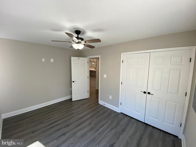 77 LAKEVIEW DR, Colonial Beach, VA 22443