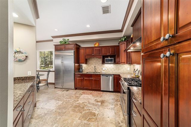 678 SE 47TH LOOP, Ocala, FL 34480