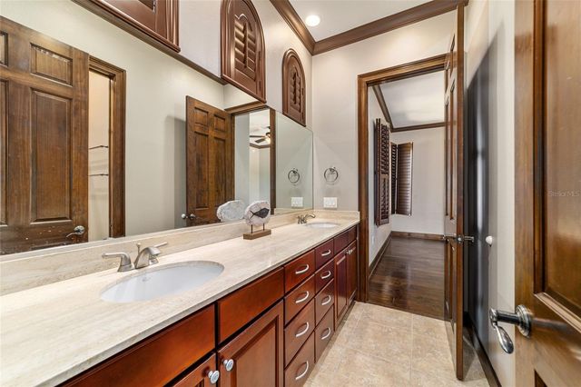 678 SE 47TH LOOP, Ocala, FL 34480