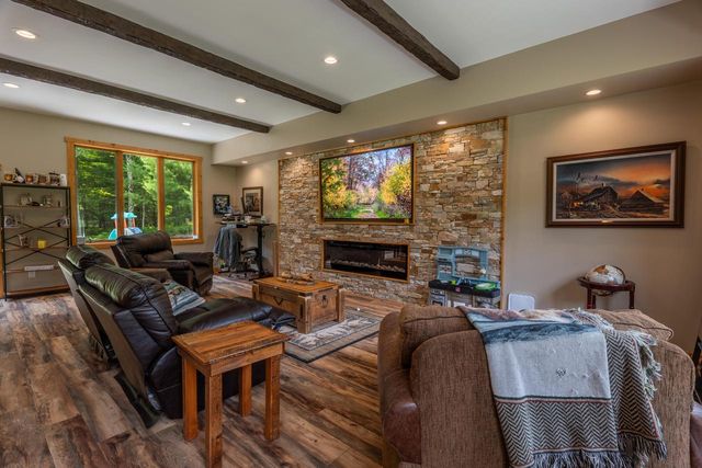 N627 Riviera AVENUE, Merrillan, WI 54754