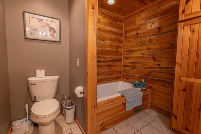 N627 Riviera AVENUE, Merrillan, WI 54754