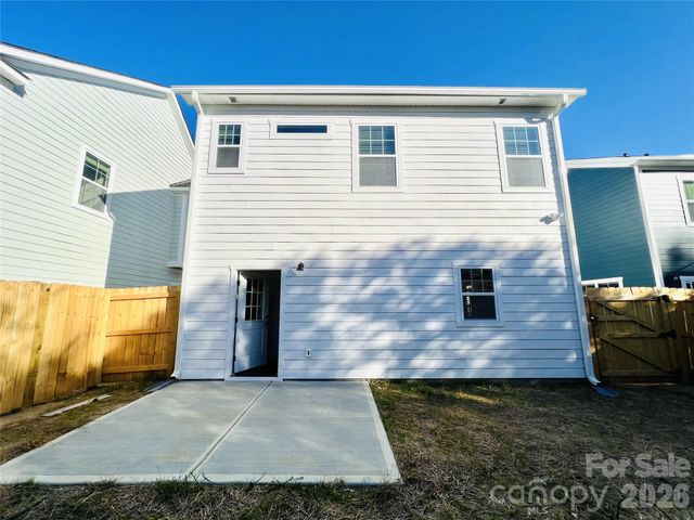 8514 Sharonbrook Drive, Charlotte, NC 28210