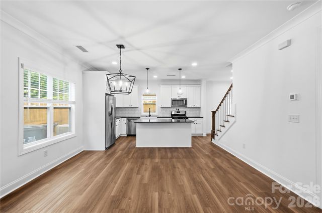 8514 Sharonbrook Drive, Charlotte, NC 28210