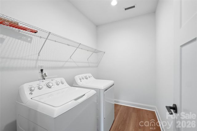 8514 Sharonbrook Drive, Charlotte, NC 28210