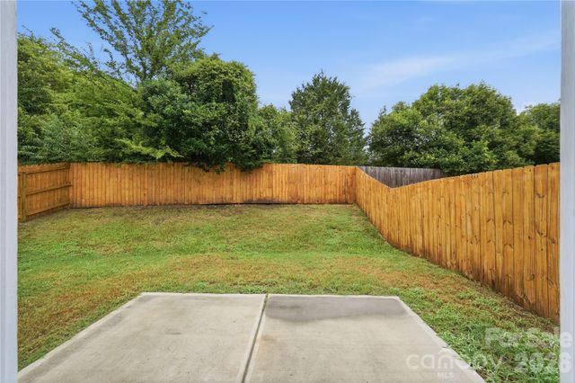 8514 Sharonbrook Drive, Charlotte, NC 28210