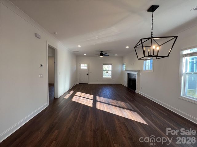 8514 Sharonbrook Drive, Charlotte, NC 28210