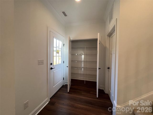 8514 Sharonbrook Drive, Charlotte, NC 28210