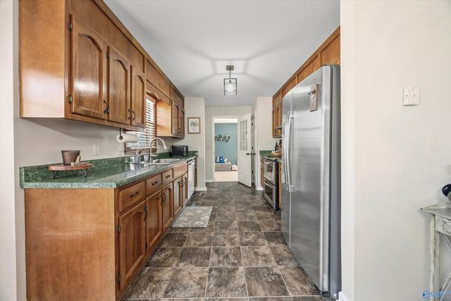 131 Highland Lane, Madison, AL 35757