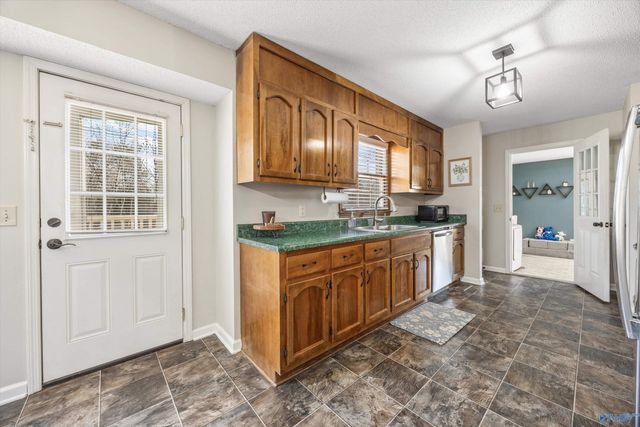 131 Highland Lane, Madison, AL 35757