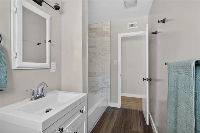 24429 Marine, Carson, CA 90745