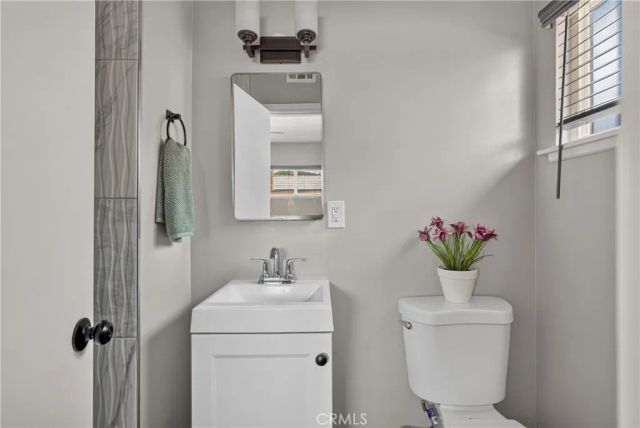 24429 Marine, Carson, CA 90745