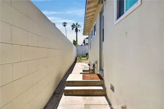 24429 Marine, Carson, CA 90745