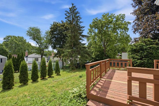 5594 Arrowwood STREET, Milwaukee, WI 53219