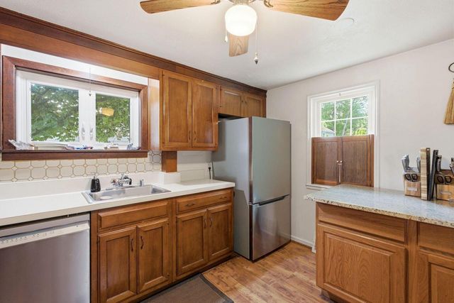 5594 Arrowwood STREET, Milwaukee, WI 53219