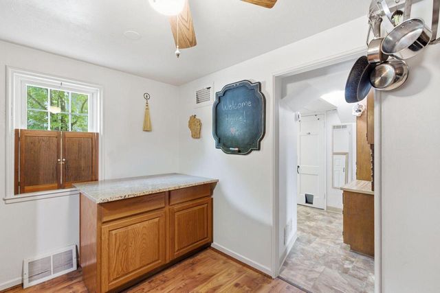 5594 Arrowwood STREET, Milwaukee, WI 53219