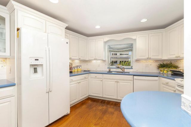 100 Royal Palm Way 4-A, Palm Beach, FL 33480