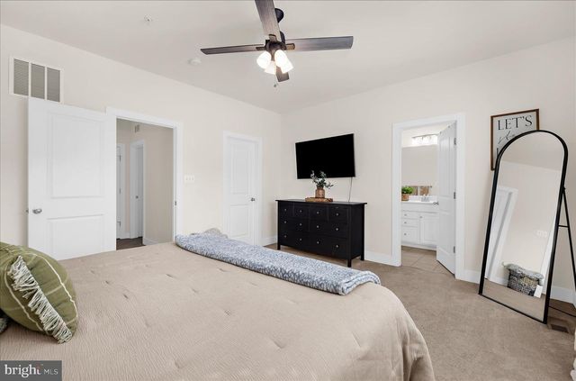 211 HARVEST BLOSSOM RD, Millersville, MD 21108