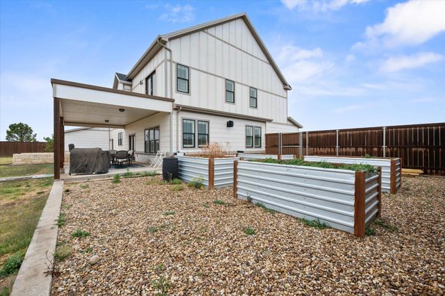 1195 Broadview Avenue, New Home, TX 79381