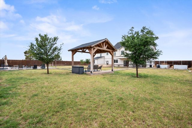 1195 Broadview Avenue, New Home, TX 79381